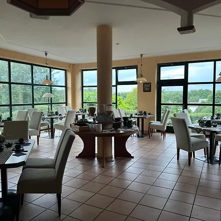 Burgenblick Szálloda 3*